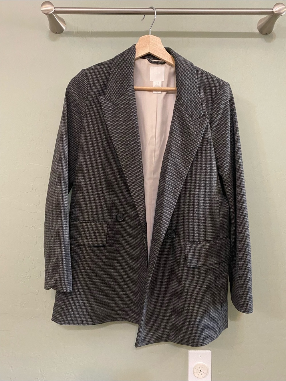 H&M Black and White Houndstooth Blazer